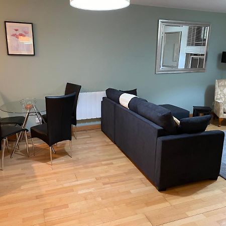Greenwich Centre Nky Apartment ลอนดอน ภายนอก รูปภาพ