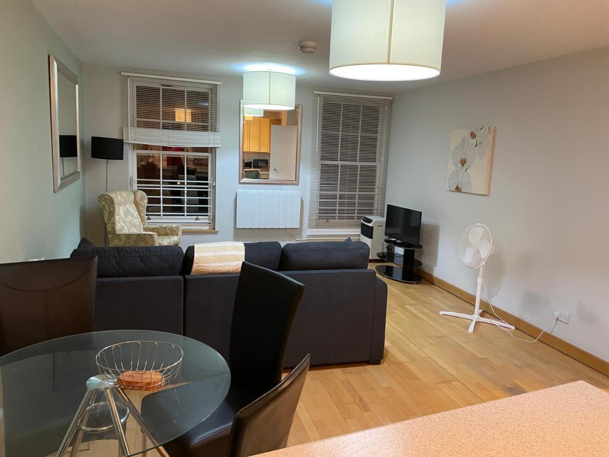 Greenwich Centre Nky Apartment ลอนดอน ภายนอก รูปภาพ